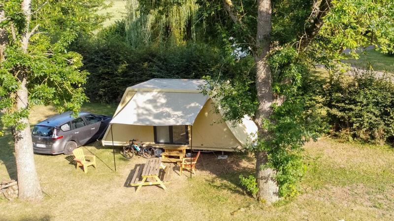 Camping De Thoissey *** Экстерьер фото