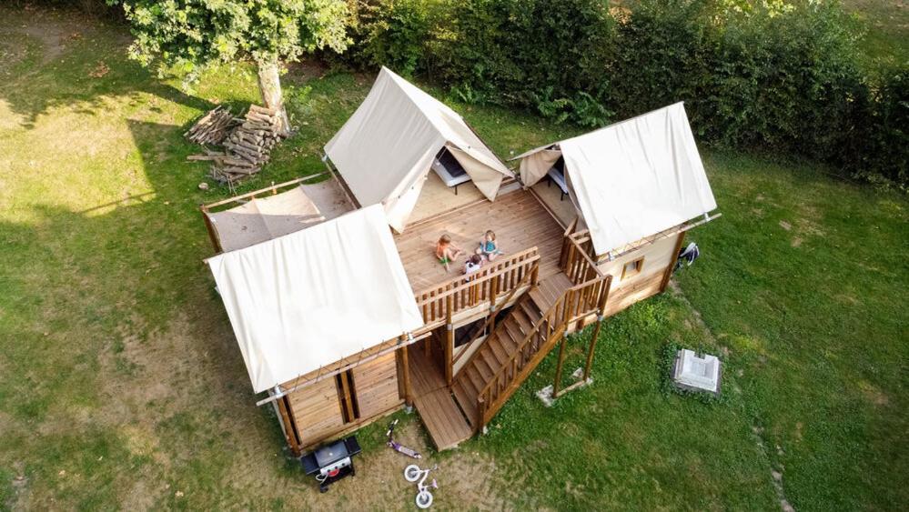 Camping De Thoissey *** Экстерьер фото